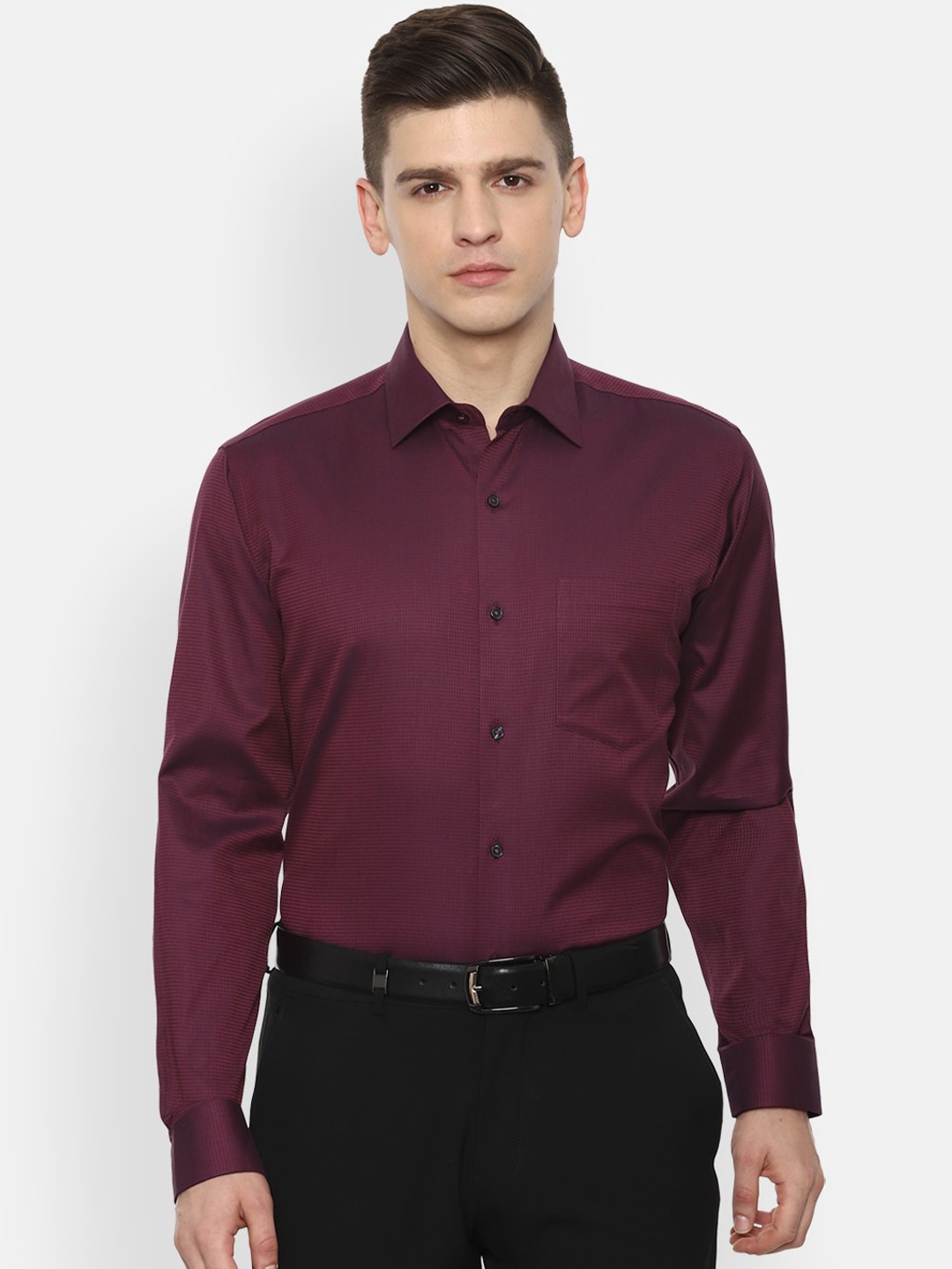 

Van Heusen Men Maroon Opaque Casual Shirt