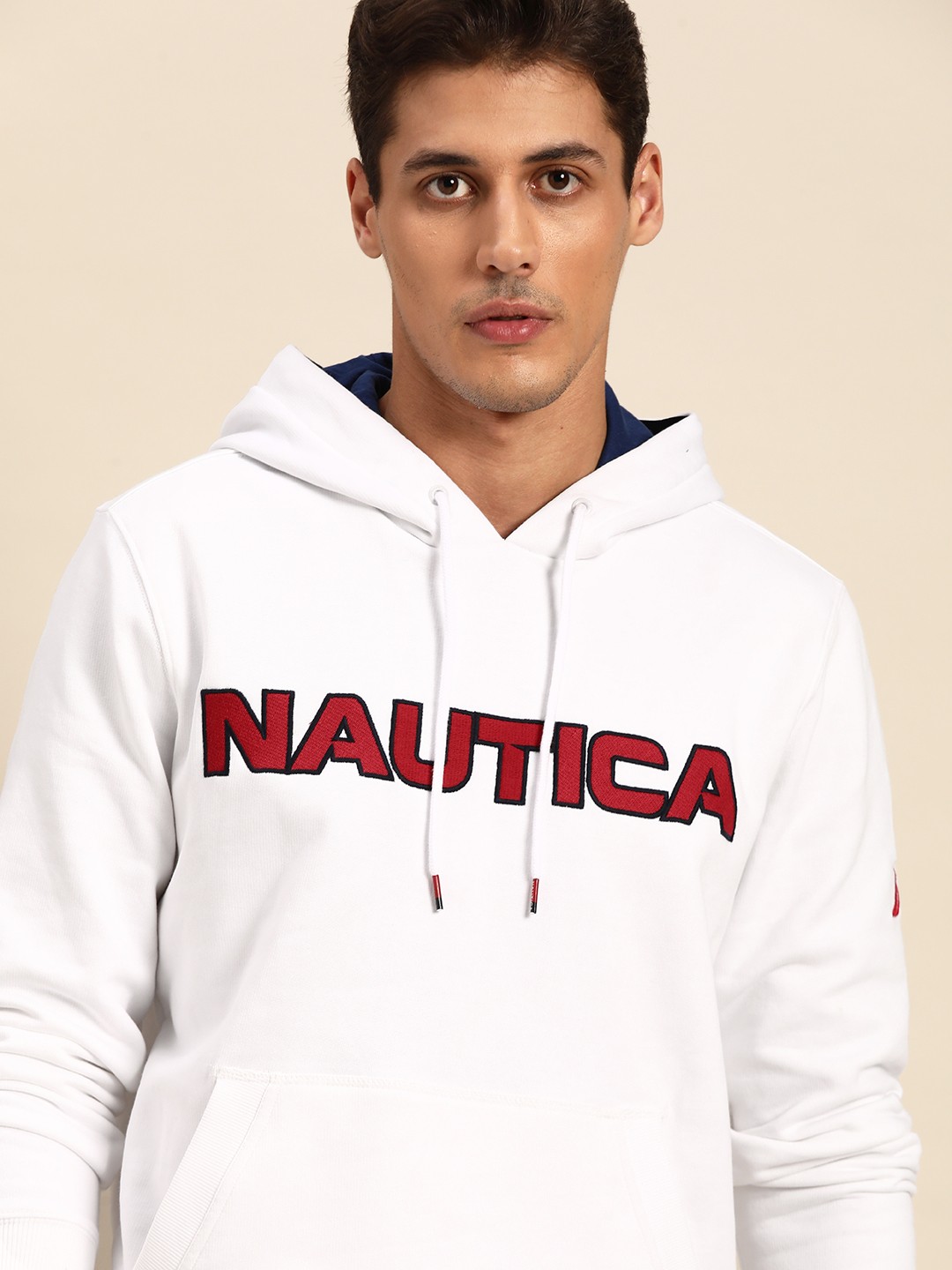

Nautica Men White & Red Brand Logo Embroidered Hooded Sweatshirt