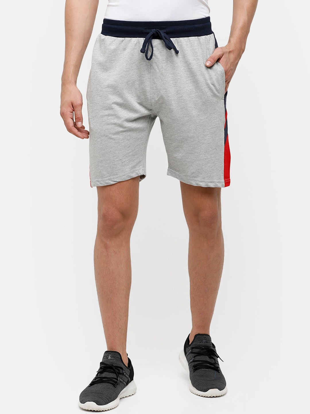 

MADSTO Men Grey Regular Shorts