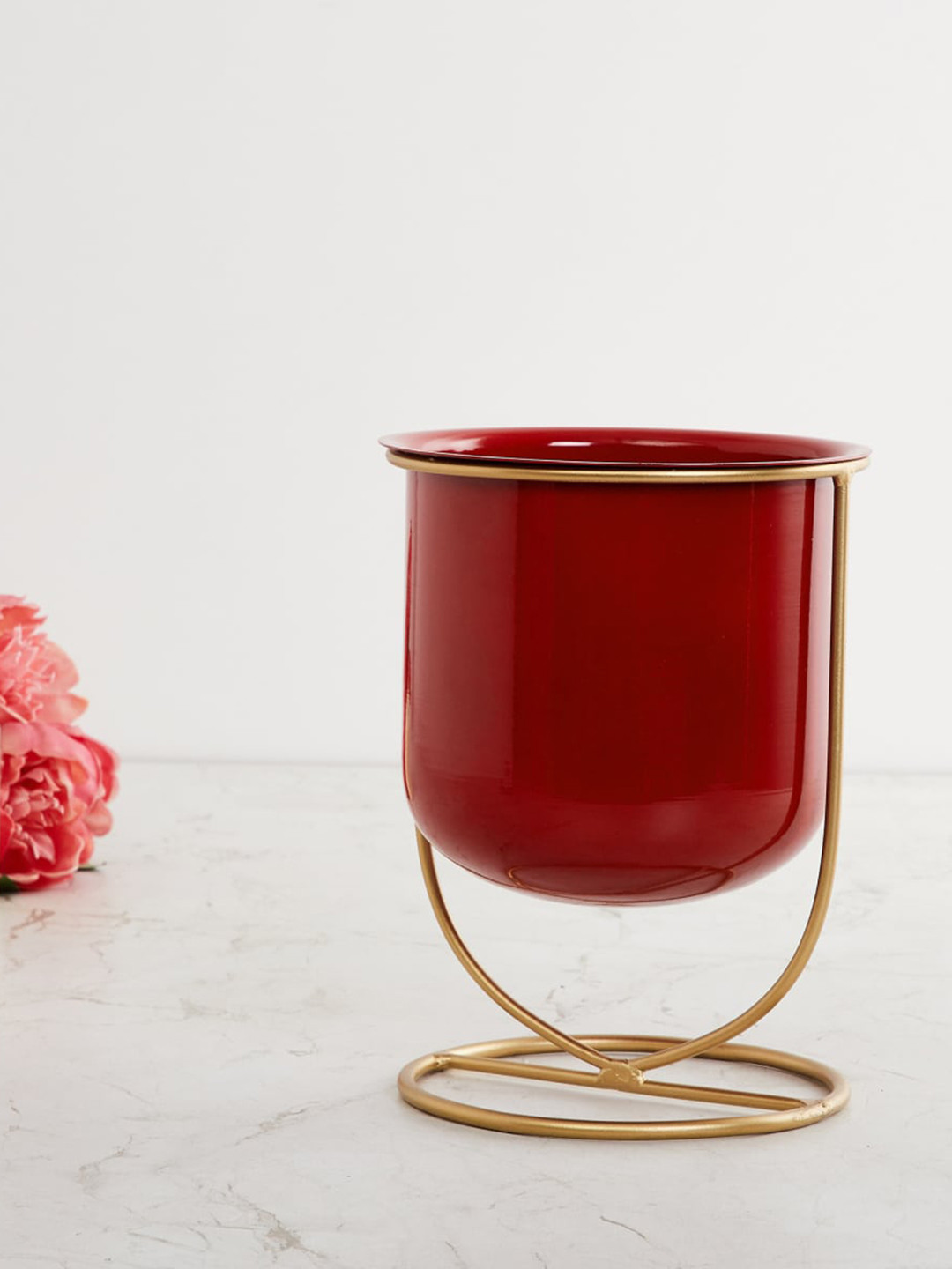 

Home Centre Red & Gold-Toned Solid Planter Pot With Stand