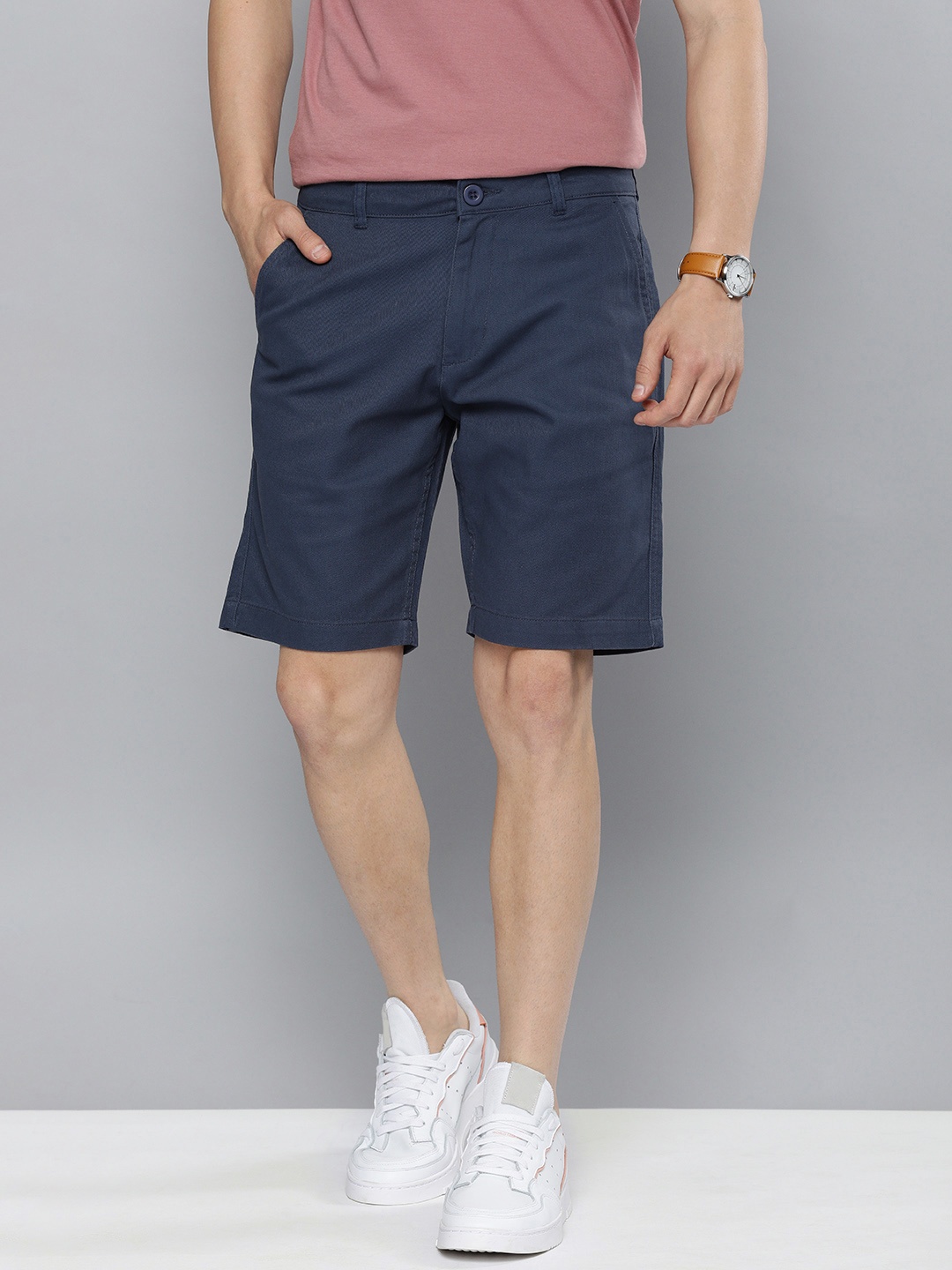 

Mast & Harbour Men Navy Blue Solid Chino Shorts