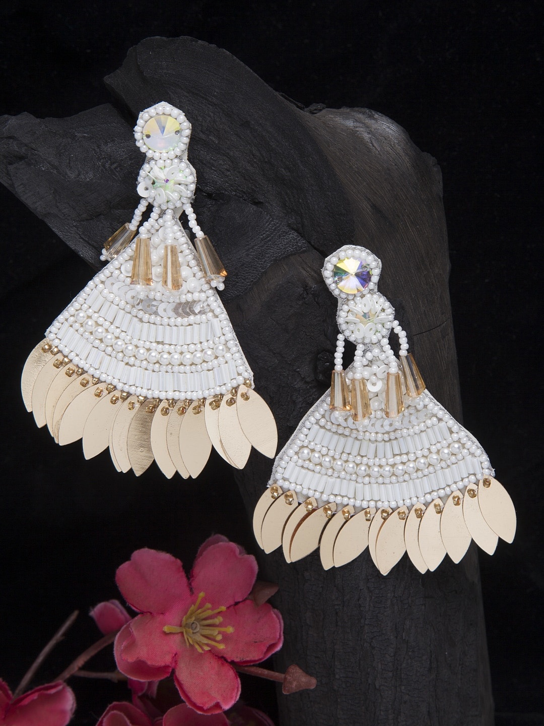 

Moedbuille Rose Gold & White Contemporary Drop Earrings