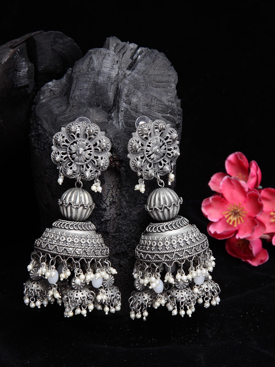 

Moedbuille Gunmetal-Toned Pearls Studded Floral Tassell Design Oxidised Jhumkas, Metallic