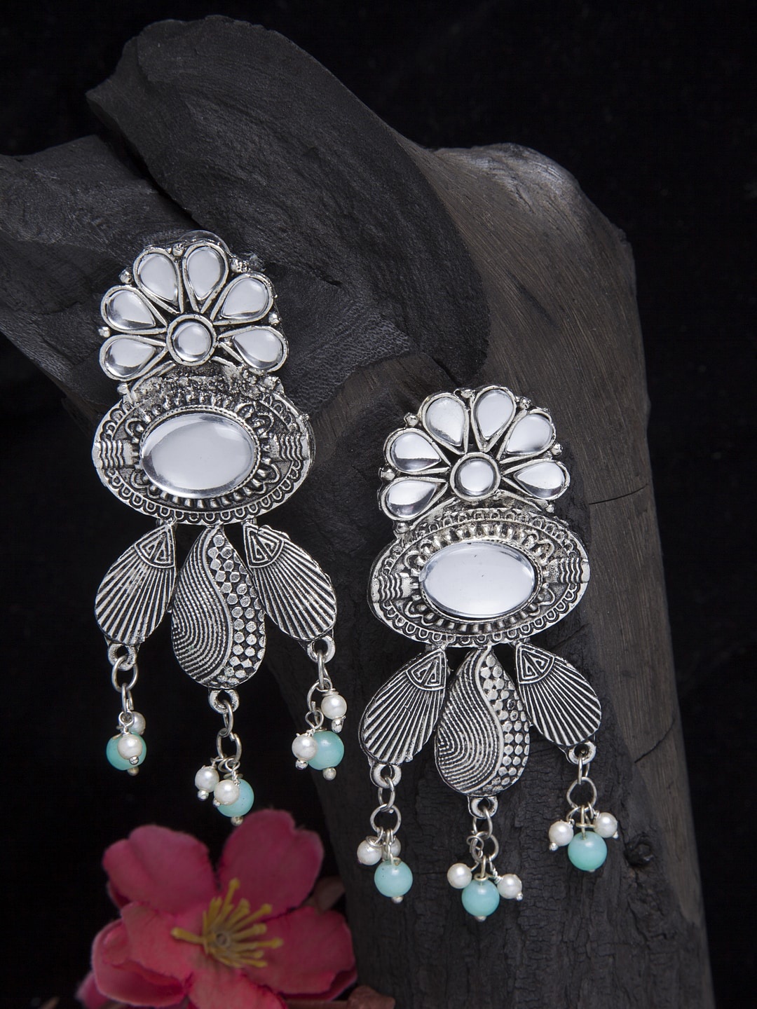 

Moedbuille Silver-Toned & Blue Contemporary Drop Earrings