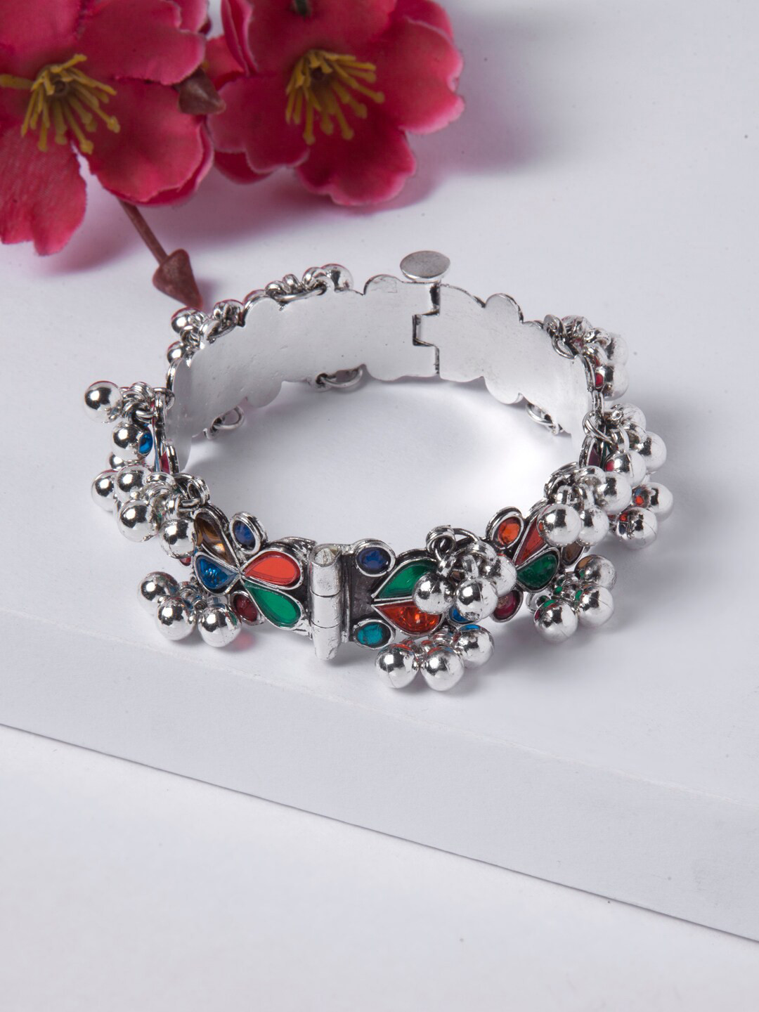 

Moedbuille Women Silver-Plated & Green Handcrafted Mirror Afghan Bangle-Style Bracelet
