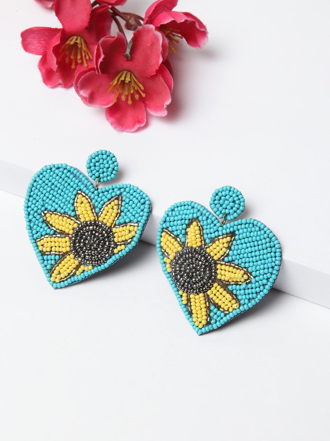 

Moedbuille Turquoise Blue Contemporary Handcrafted Studs Earrings