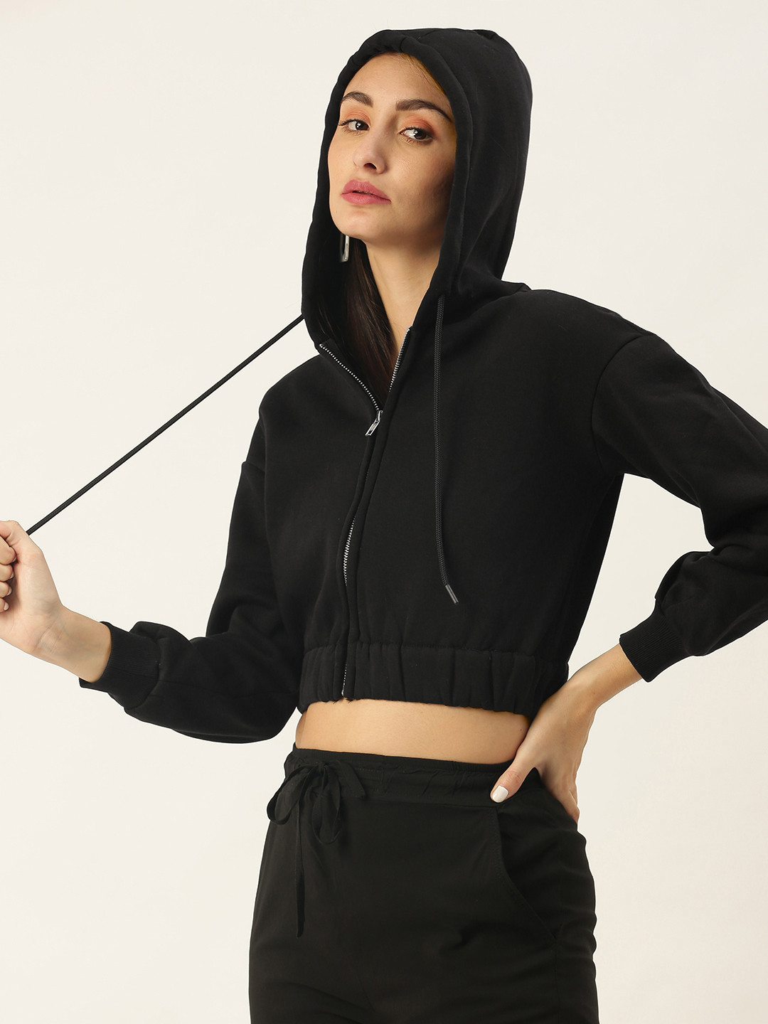 

FOREVER 21 Women Black Solid Hooded Sweatshirt