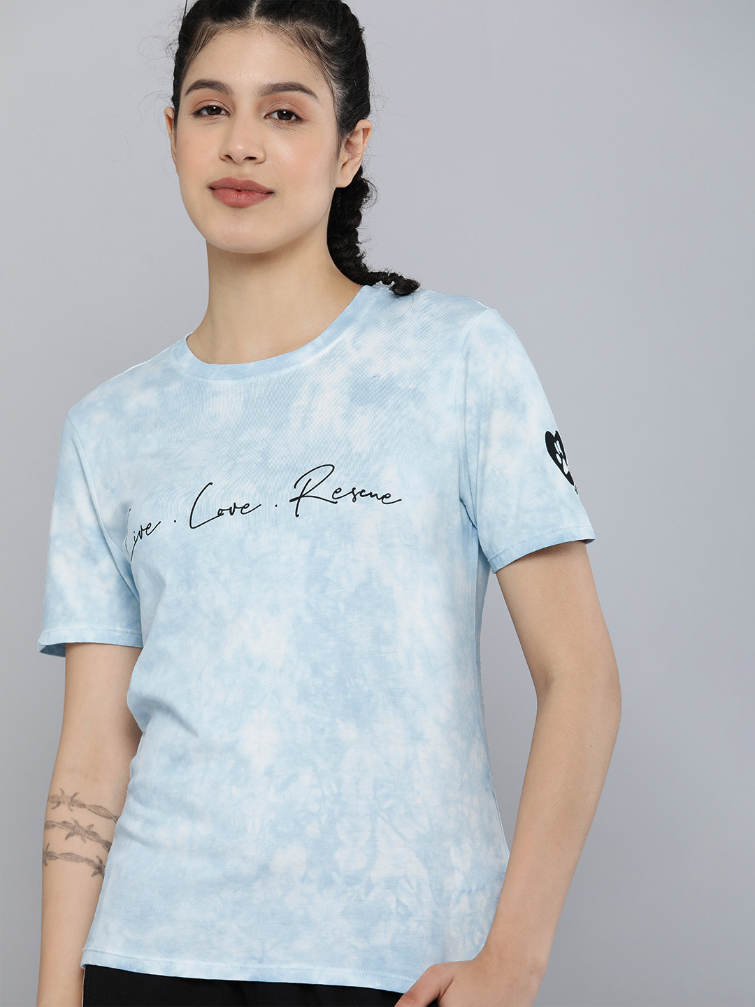 

Skechers Women Blue Live Love Rescue Printed T-shirt