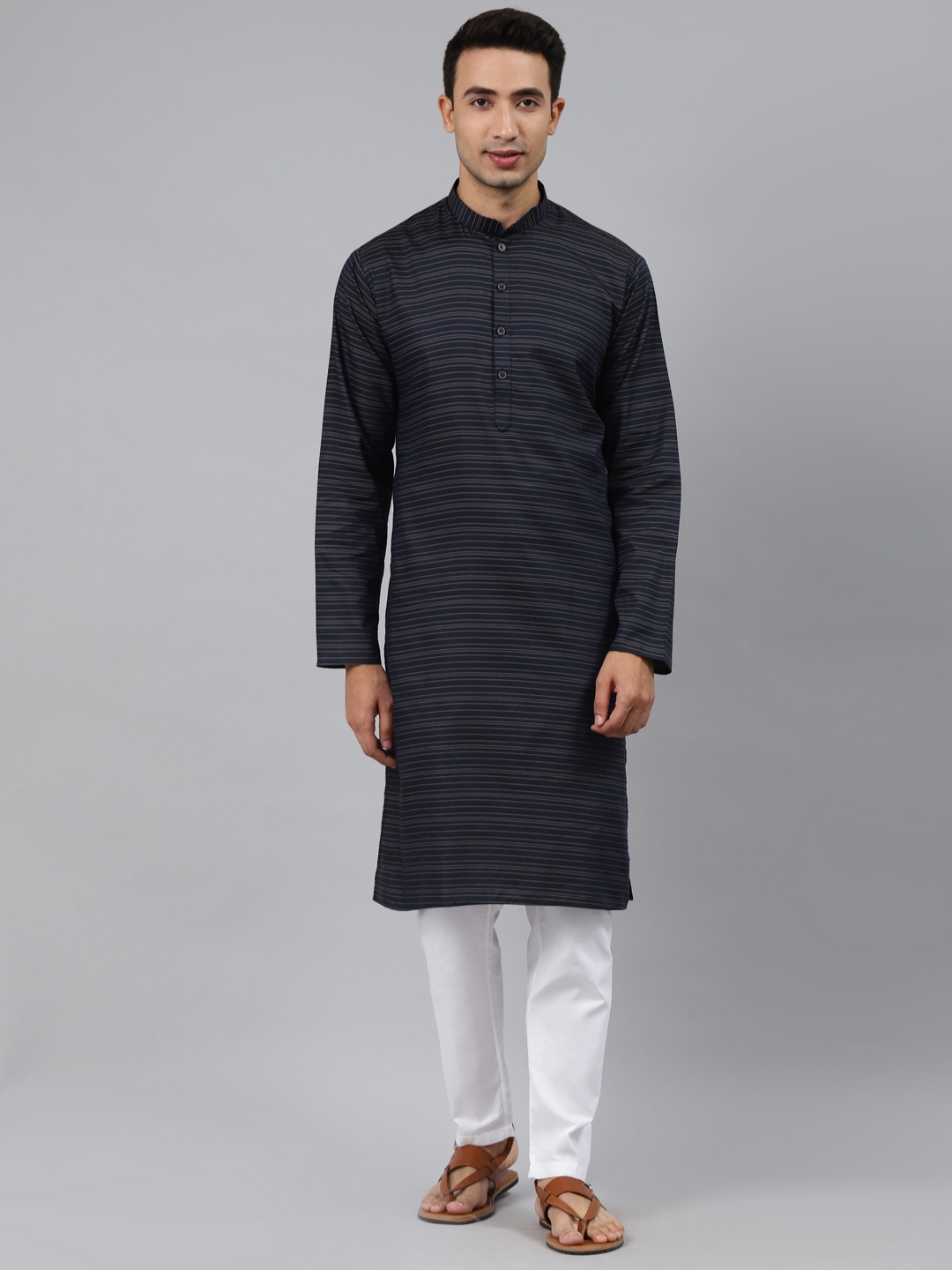

MANQ Men Blue Striped Regular Kurta with Pyjamas