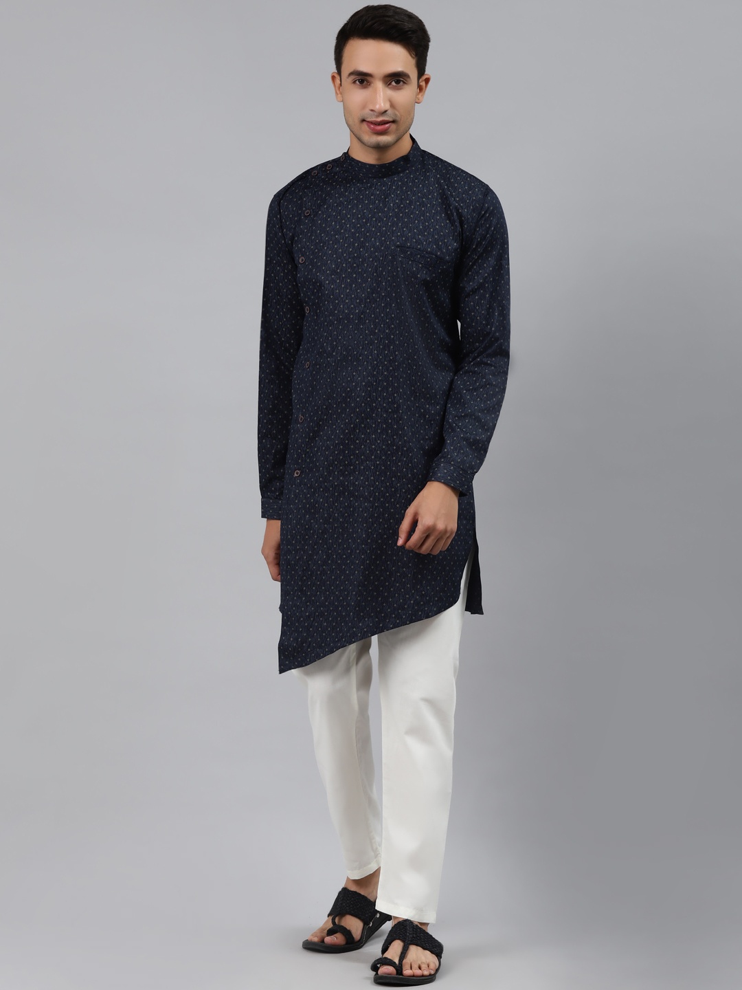 

MANQ Men Navy Blue Floral Printed Pure Cotton Kurta with Pyjamas
