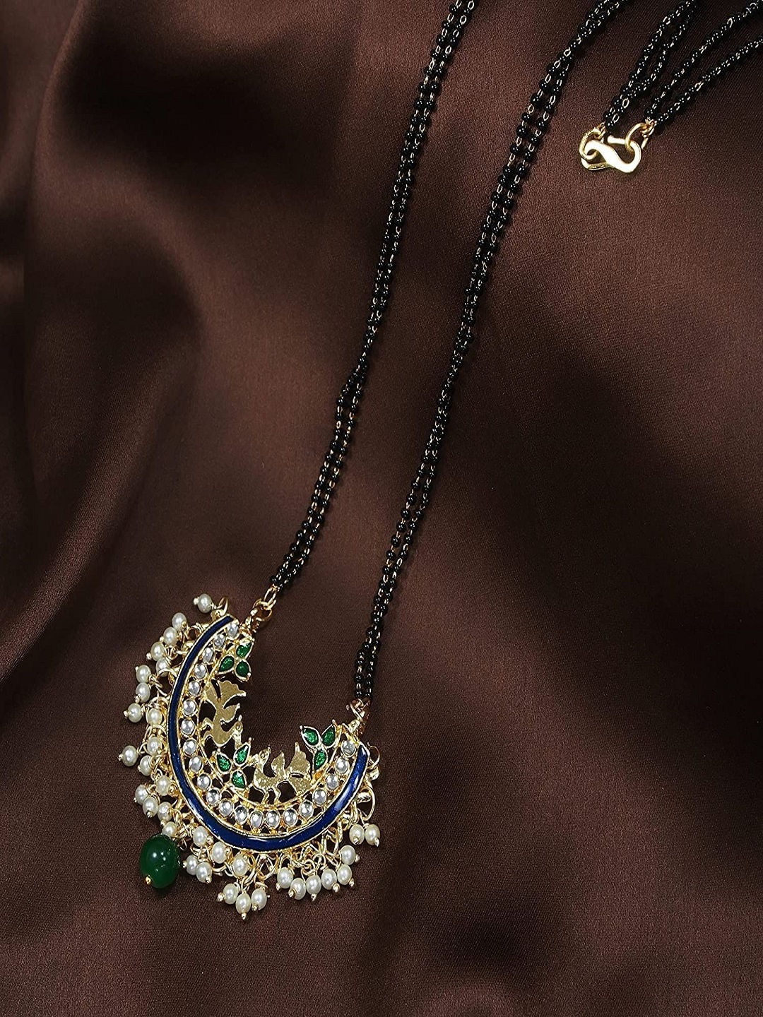 

I Jewels Green & Gold-Plated Pearl Studded & Beaded Enamel Mangalsutra