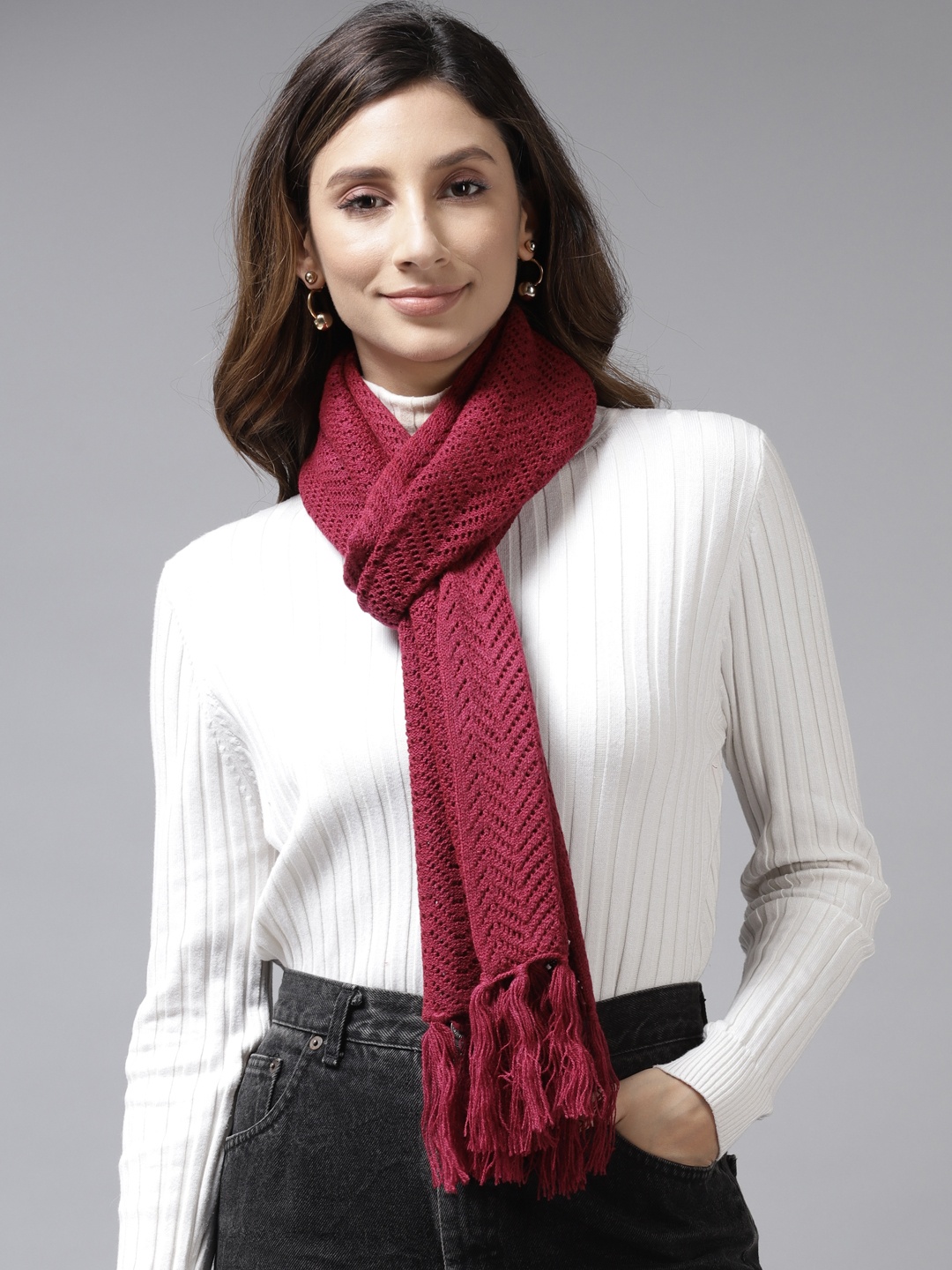 

Cayman Women Magenta Woven Design Winter Stole