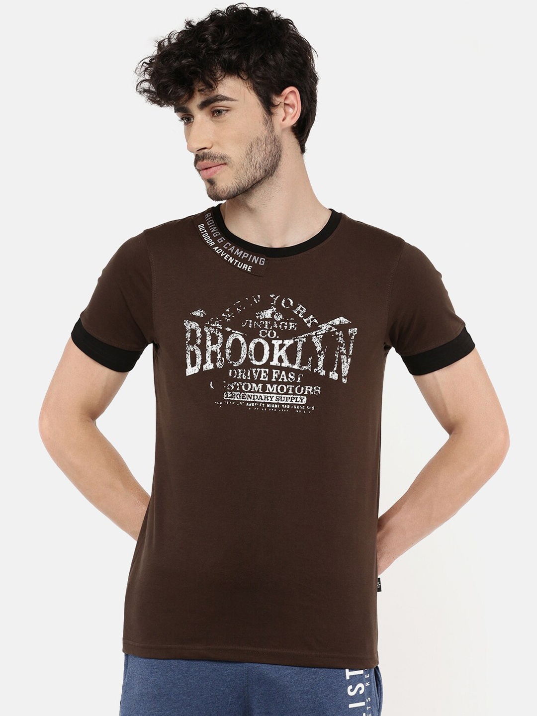 

DIXCY SCOTT Men Brown & White Printed Cotton T-shirt