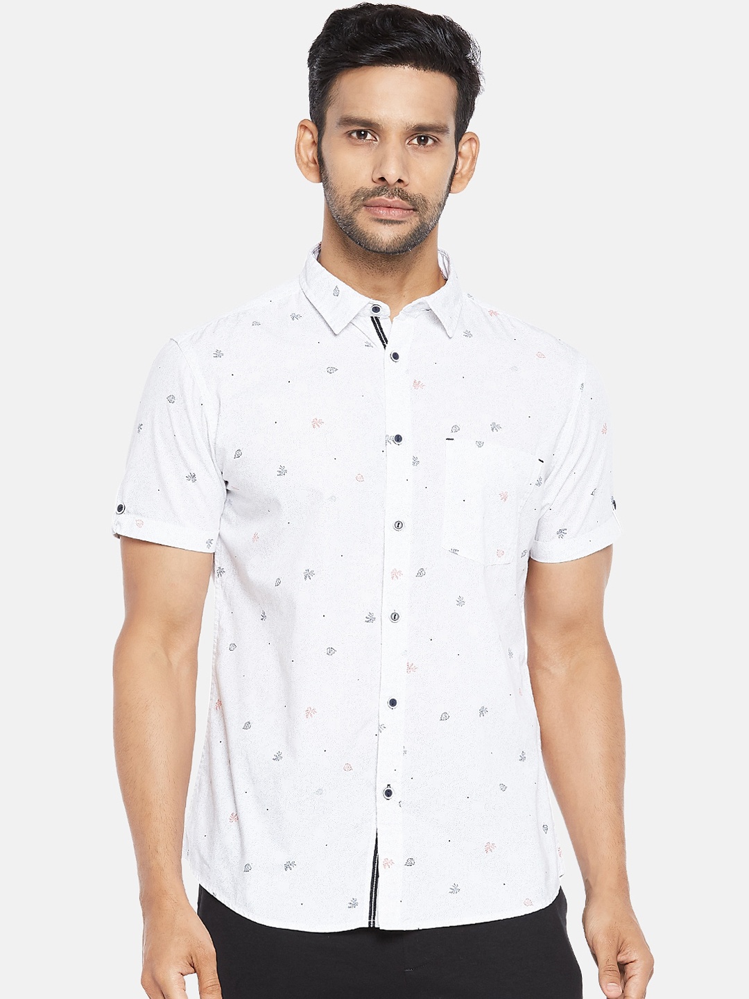 

Urban Ranger by Pantaloons Men White Slim Fit Opaque Printed Pure Cotton Casual Shirt