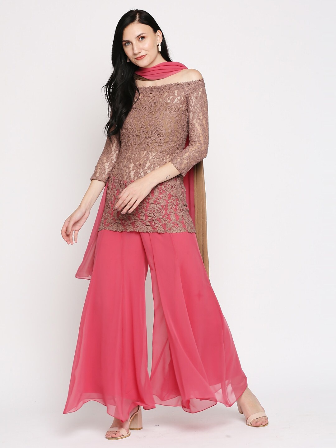 

Ira Soleil Women Brown & Pink Floral Lace Regular Top with Palazzos & Dupatta