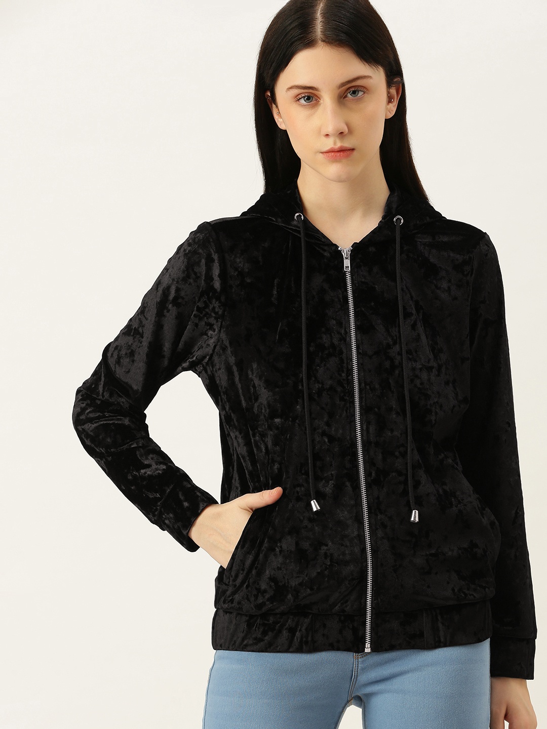 

Flying Machine Women Black Solid Velvet Tailored Jacket