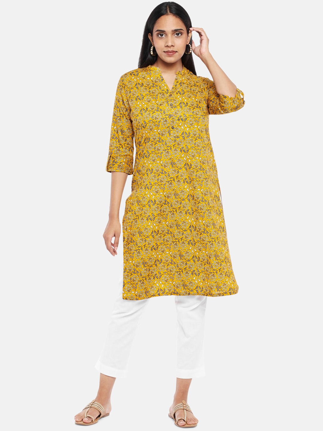 

RANGMANCH BY PANTALOONS Women Mustard Yellow & White Floral Printed Kurta