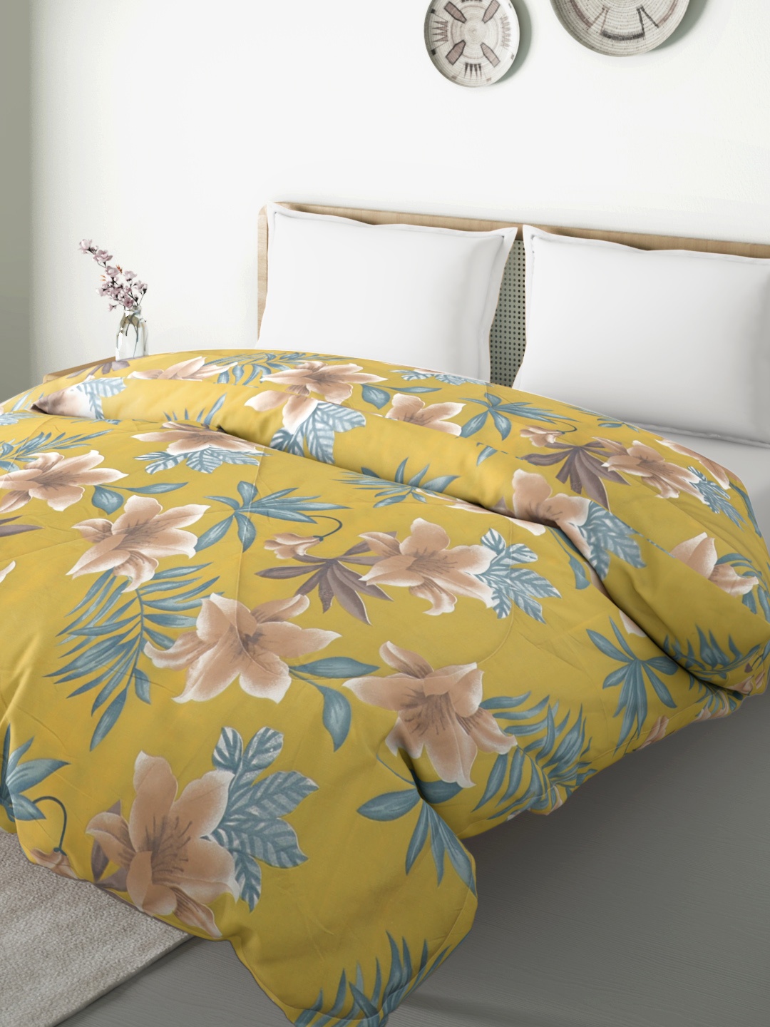 

Aura Mustard Yellow & Green Floral Print Mild Winter 144 TC 150 GSM Double Bed Comforter