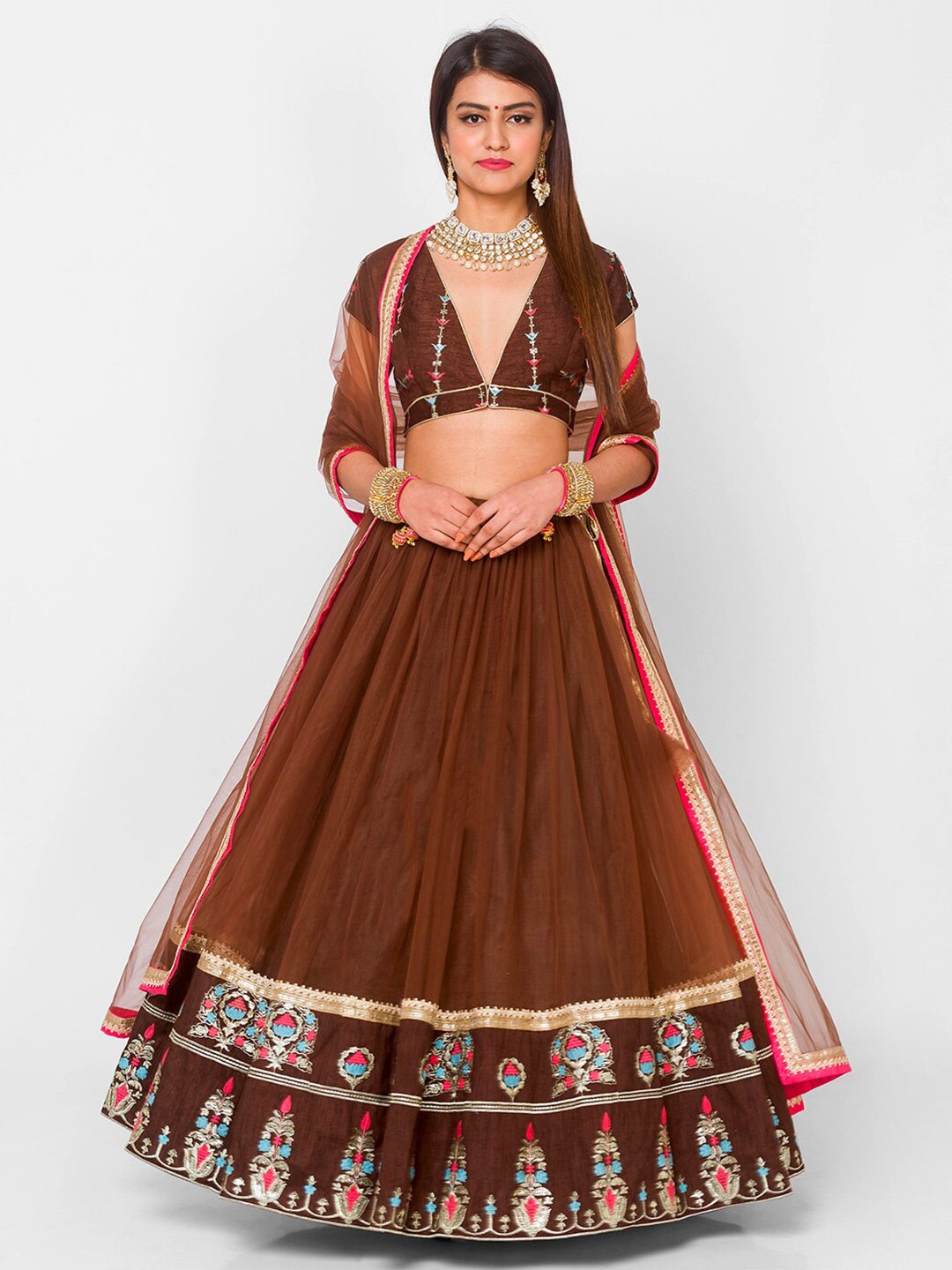 

6Y COLLECTIVE Coffee Brown & Gold-Toned Semi-Stitched Lehenga & Unstitched Blouse Dupatta