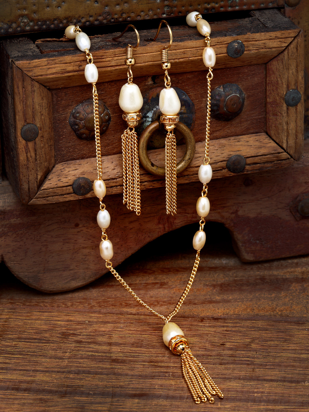 

PANASH Gold-Plated & White Pearl Beaded Jewellery Set