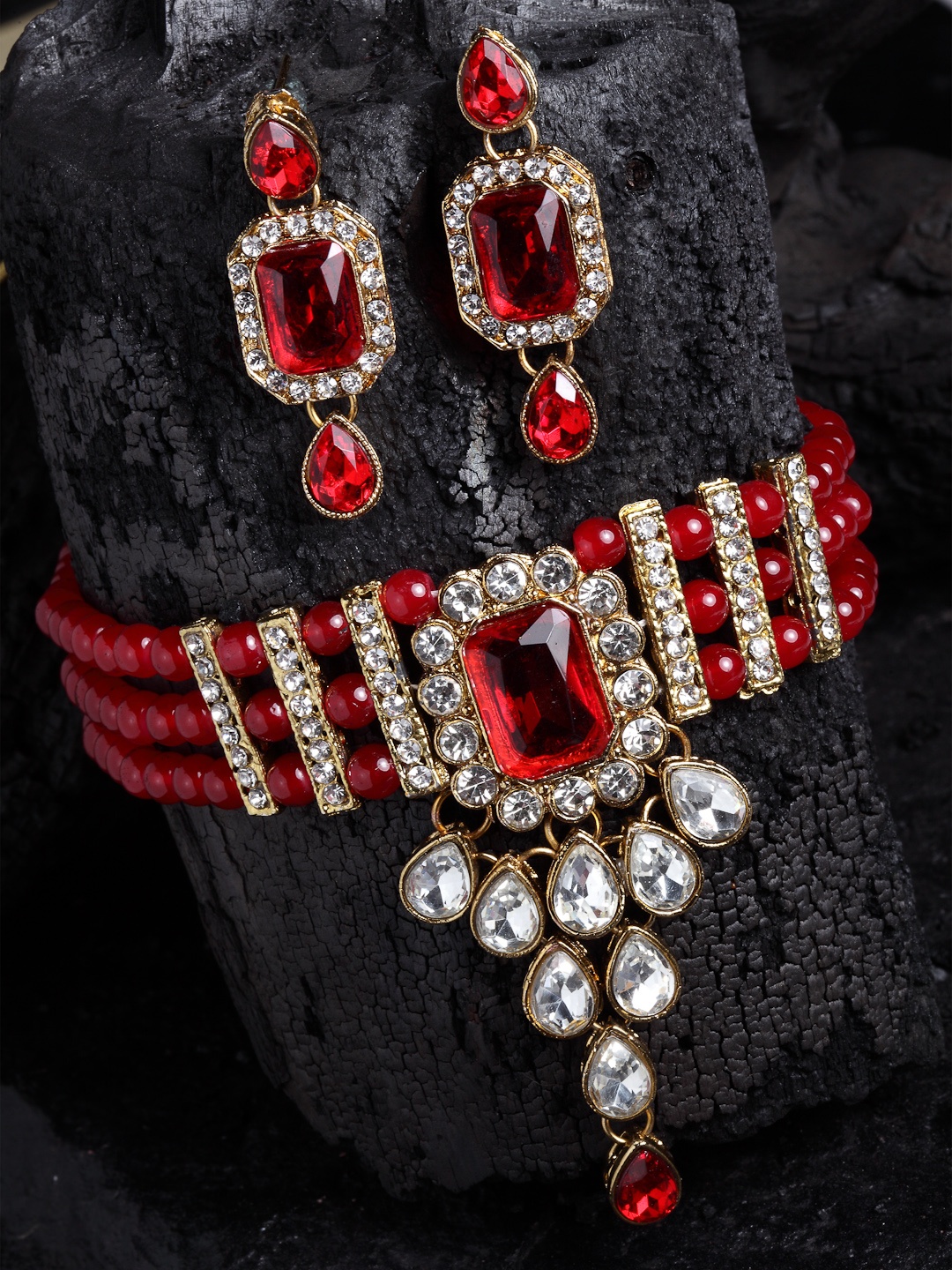 

PANASH Gold-Plated Red & White Kundan Stone Studded Jewellery Set