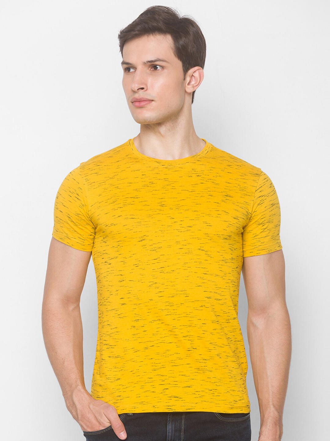 Globus Men Mustard Yellow Slim Fit T-shirt