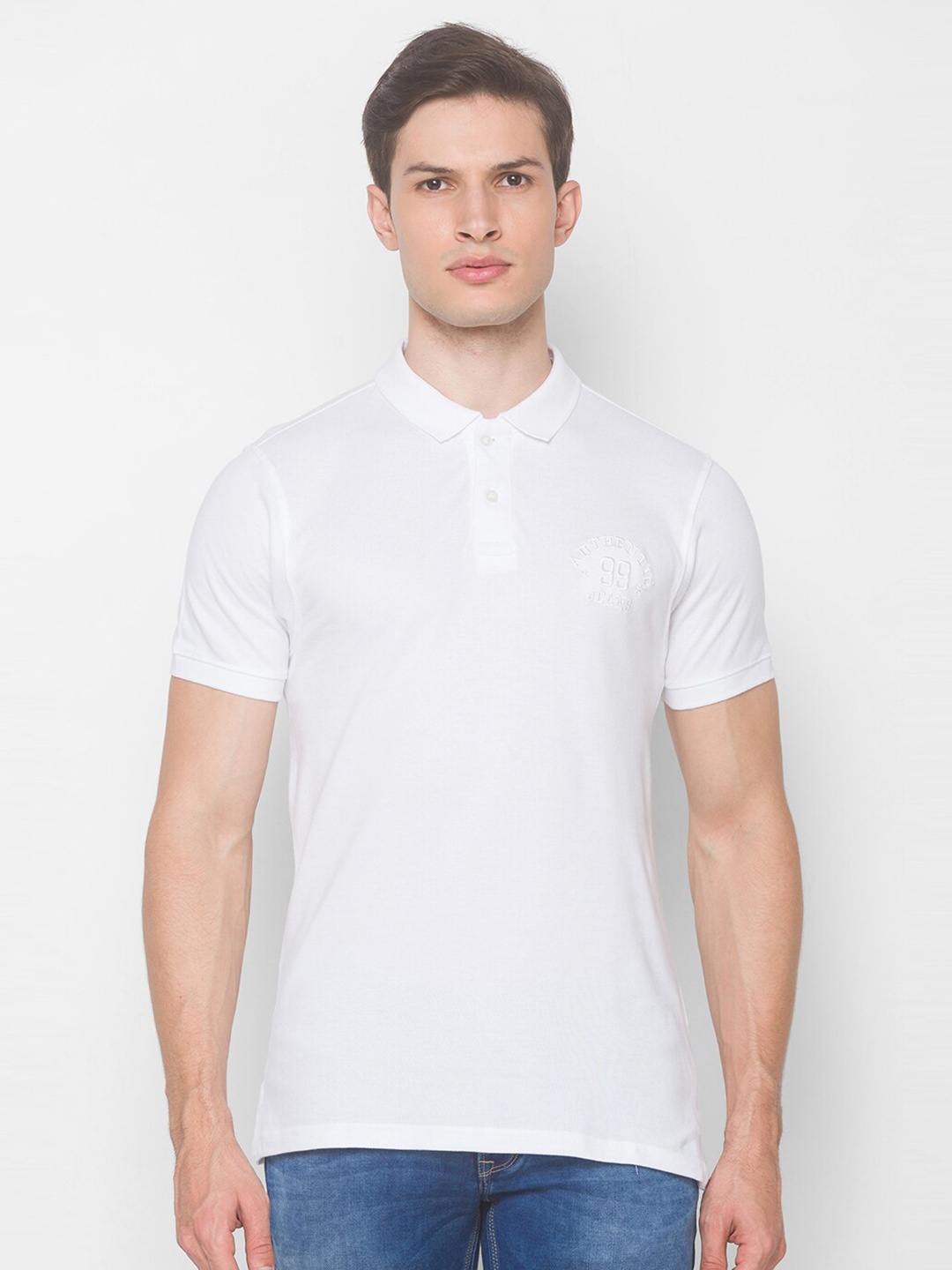 

Globus Men White Polo Collar Pure Cotton T-shirt