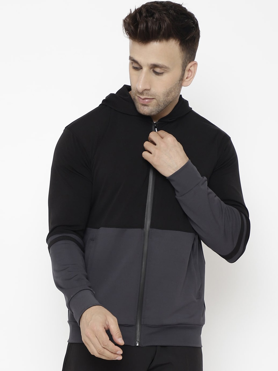

CHKOKKO Men Black Grey Colourblocked Lightweight Sporty Jacket
