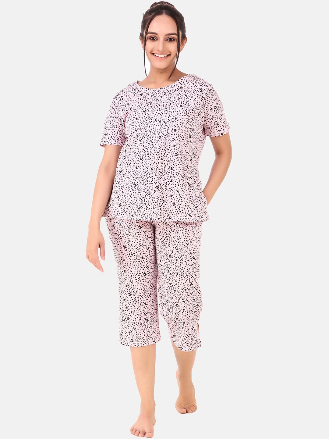 

Masha Women Pink & Black Printed Night suit