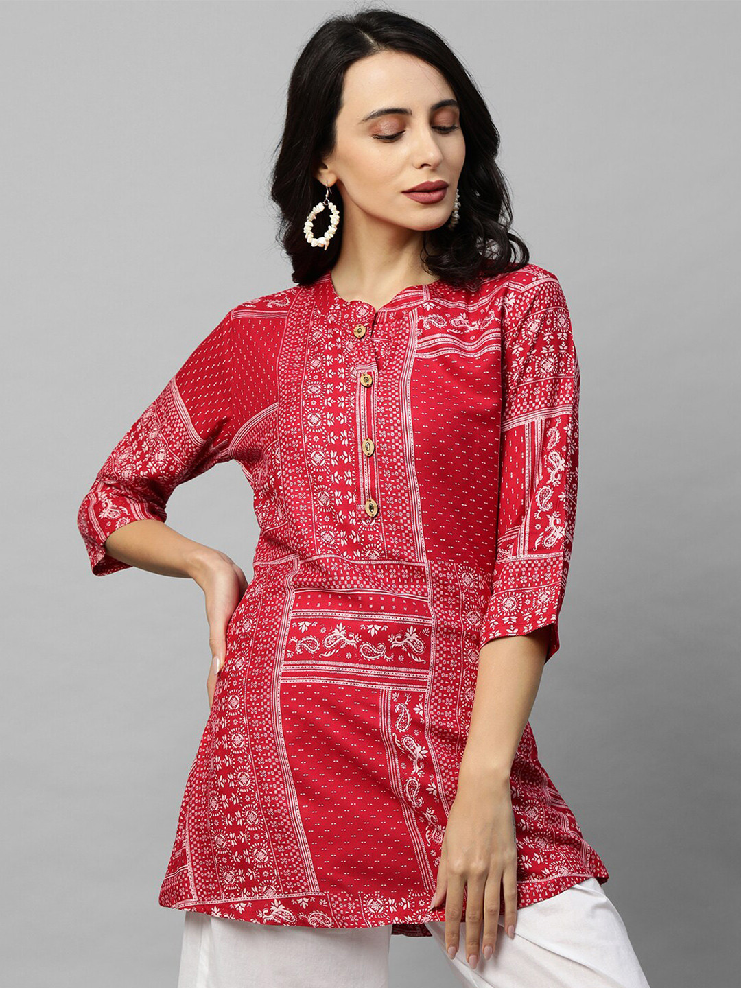 

FASHOR Women Red & White Ethnic Motifs Printed Kurti