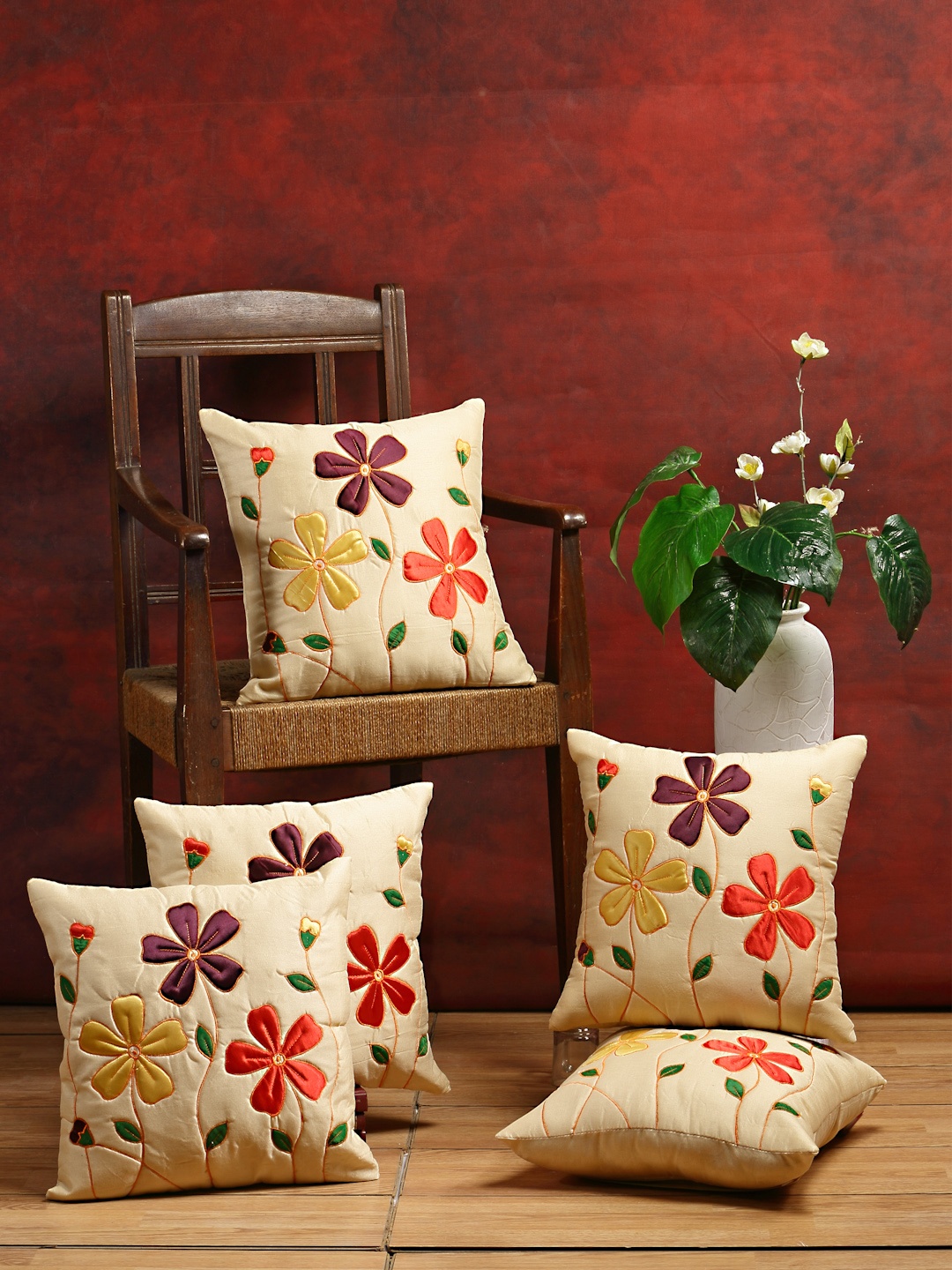 

DREAM WEAVERZ Cream-Coloured Set of 5 Embroidered Silk Square Cushion Covers