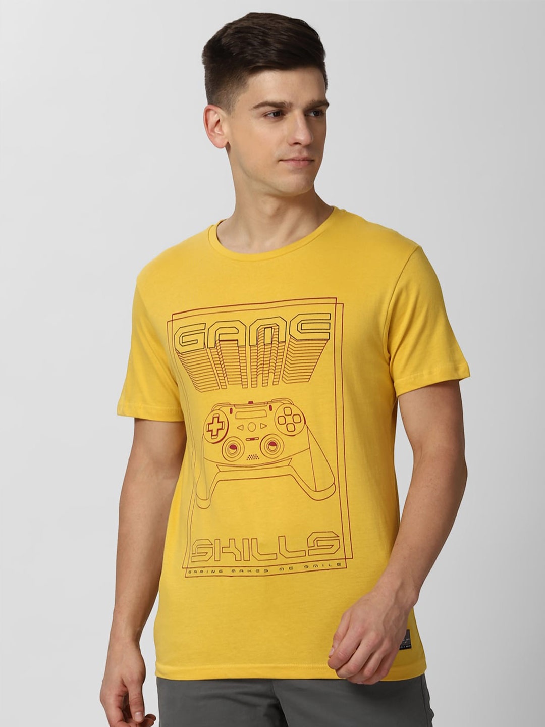 Peter England Men Yellow Typography Printed Slim Fit T-shirt