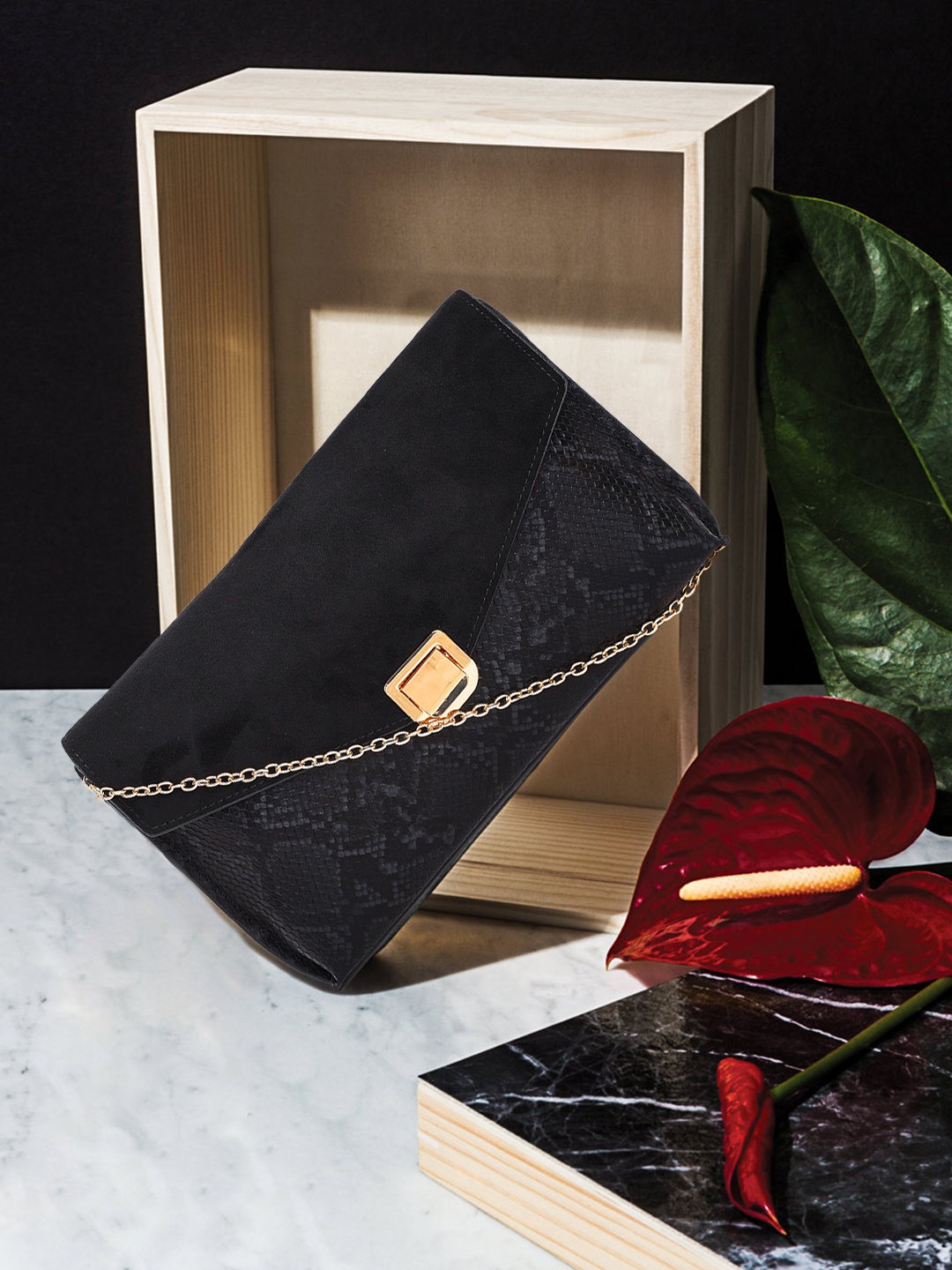 

Accessorize London Fliplock Sling Bag, Black