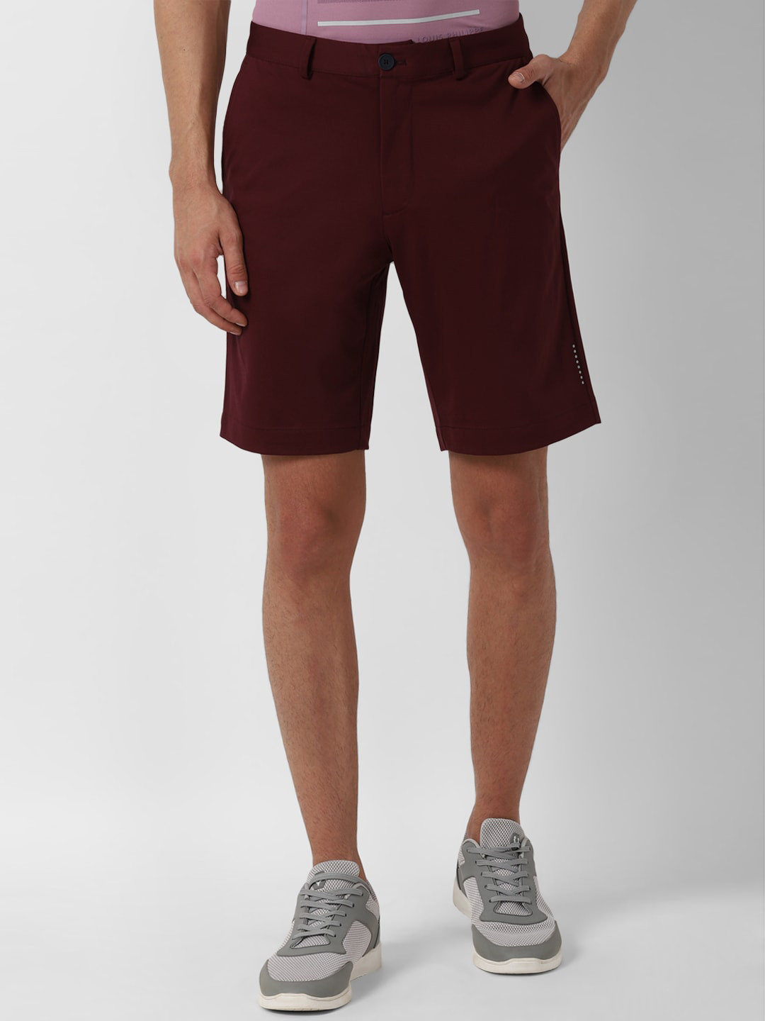 

Louis Philippe Sport Men Maroon Slim Fit Regular Shorts