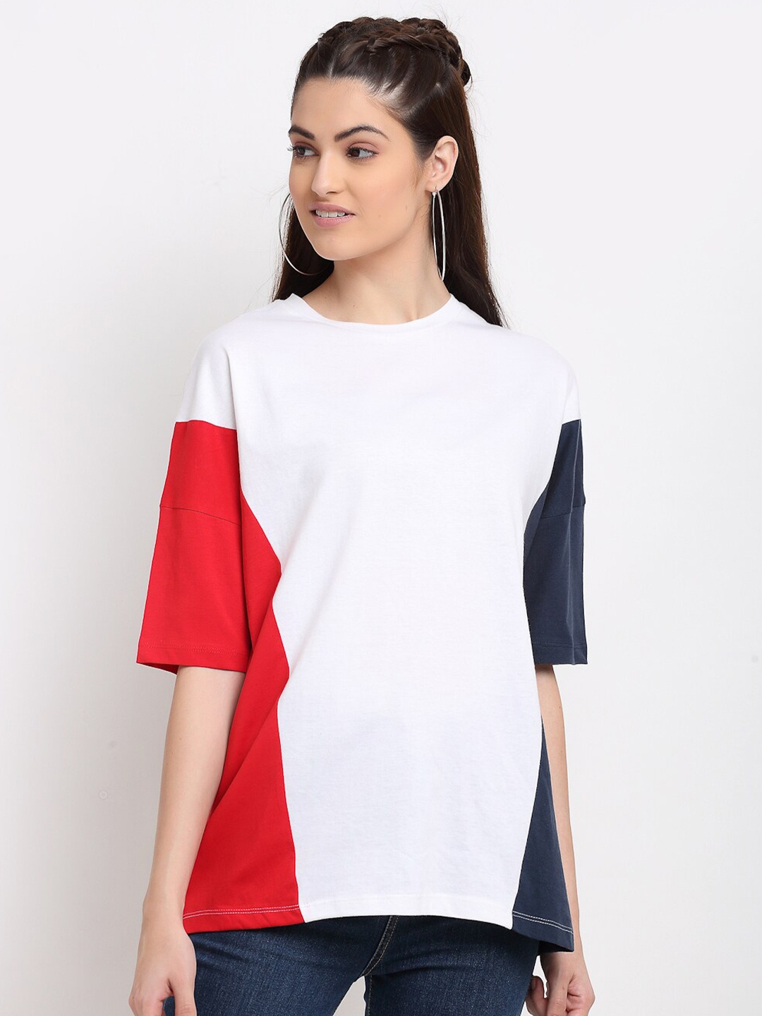 

DOOR74 Women White & Red Colourblocked Drop-Shoulder Sleeves Boxy Cotton T-shirt