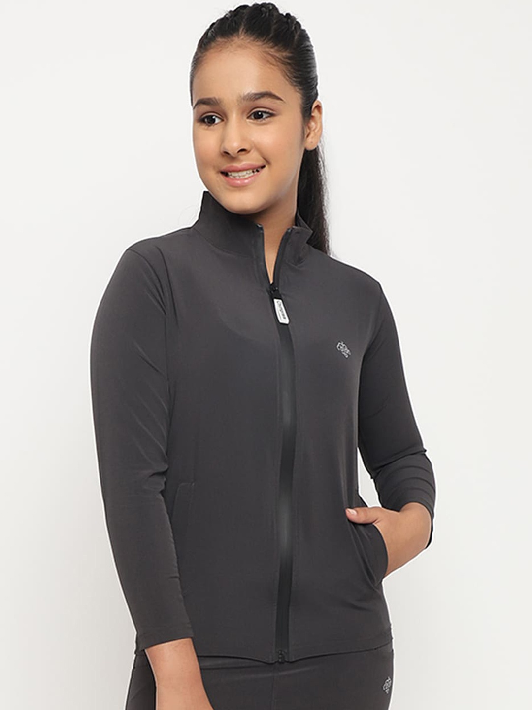 

CHIMPRALA Girls Grey Solid Water Resistant Sporty Jacket
