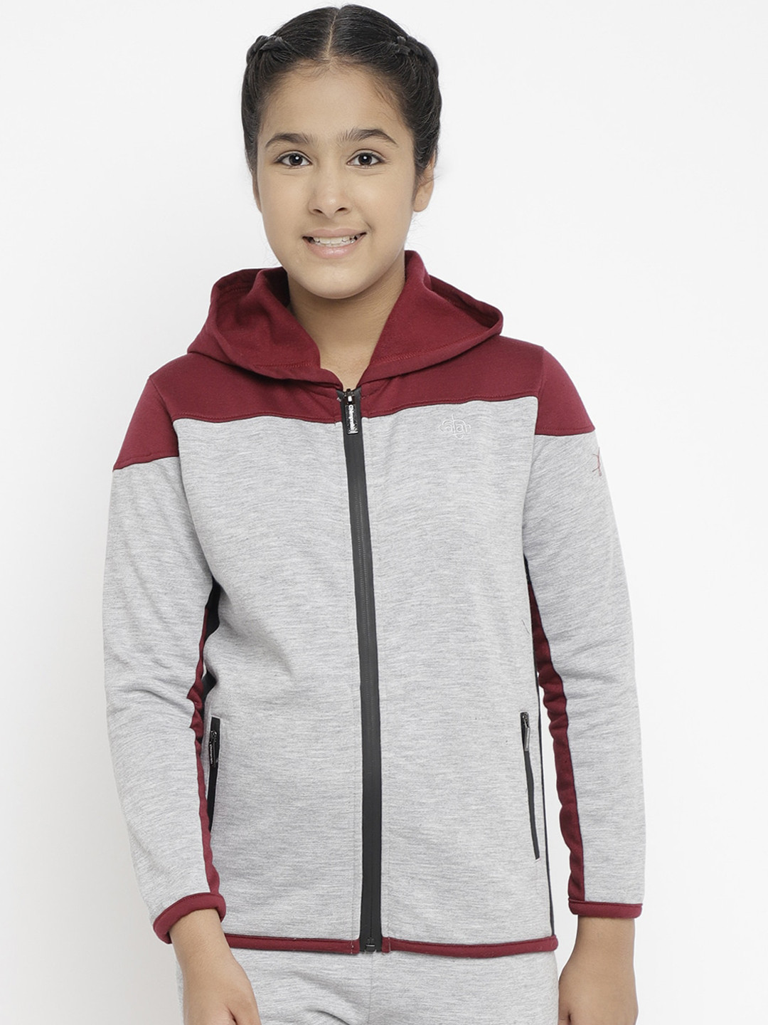

CHIMPRALA Girls Grey Colourblocked Fleece Lightweight Open Front Jacket