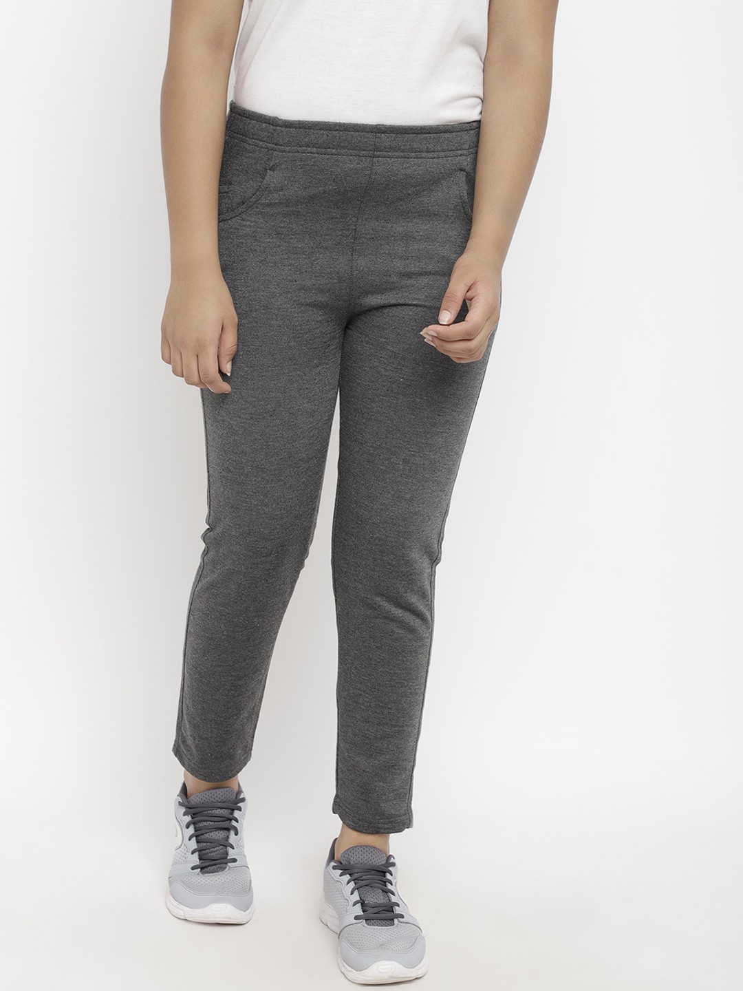 

CHIMPRALA Girls Grey Solid Trackpant