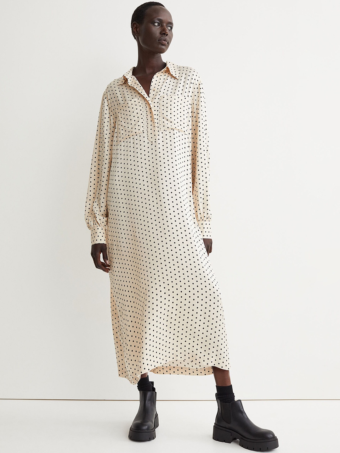 

H&M Woman Beige Polka Dot Shirt dress