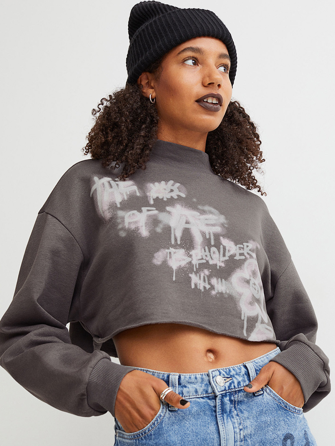 

H&M Women Grey & White Printed Cropped Sweatshirt