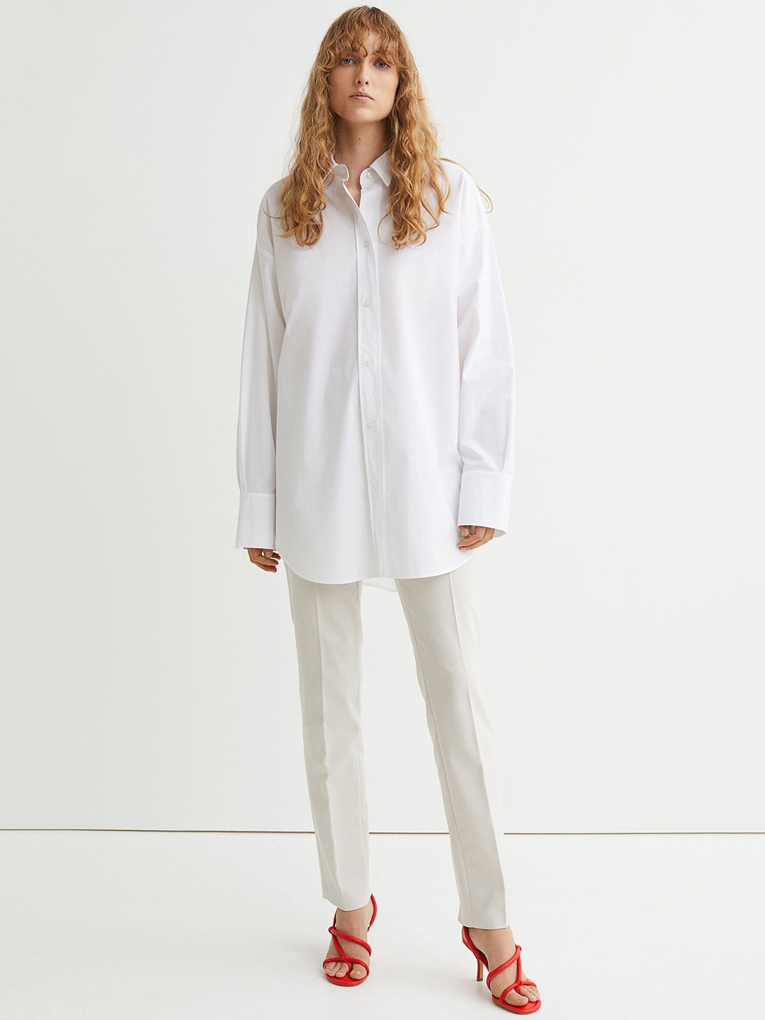 

H&M Women White Solid Zip-Hem Trousers