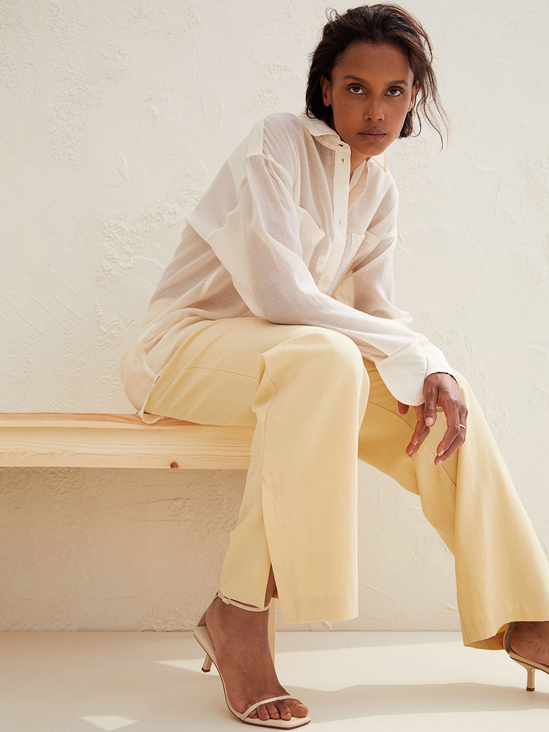 

H&M Woman Yellow Wide side-slit trousers