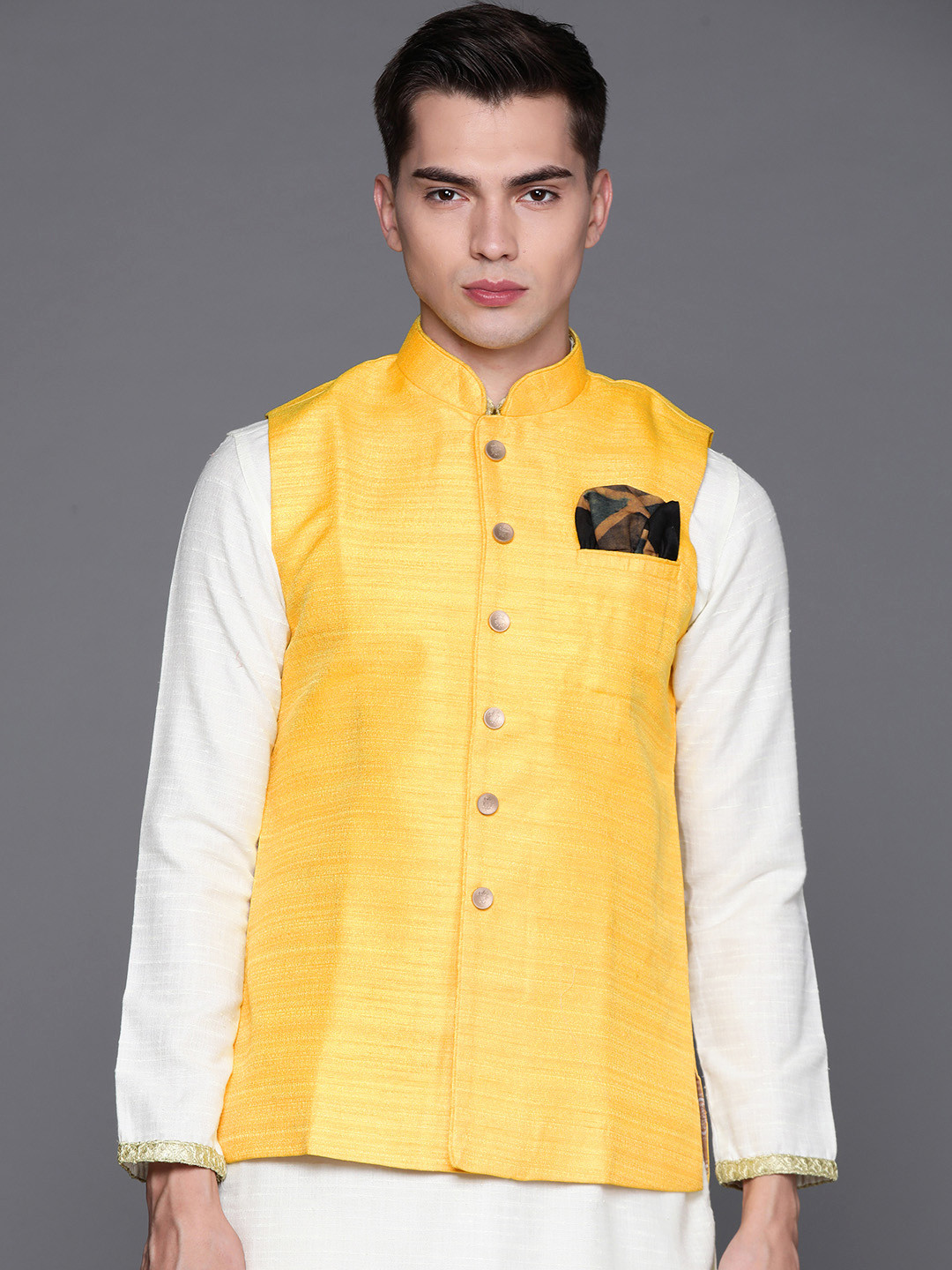 

Manu Men Yellow Solid Tailored Fit Nehru Jacket