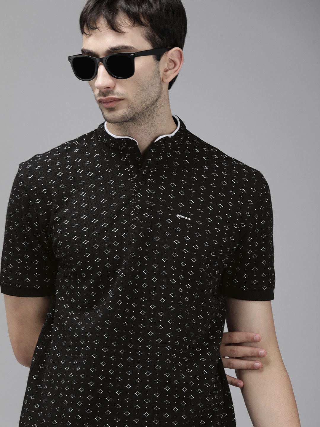 

Arrow Men Black White Geometric Printed Pure Cotton Henley Neck Casual Pure Cotton T-shirt