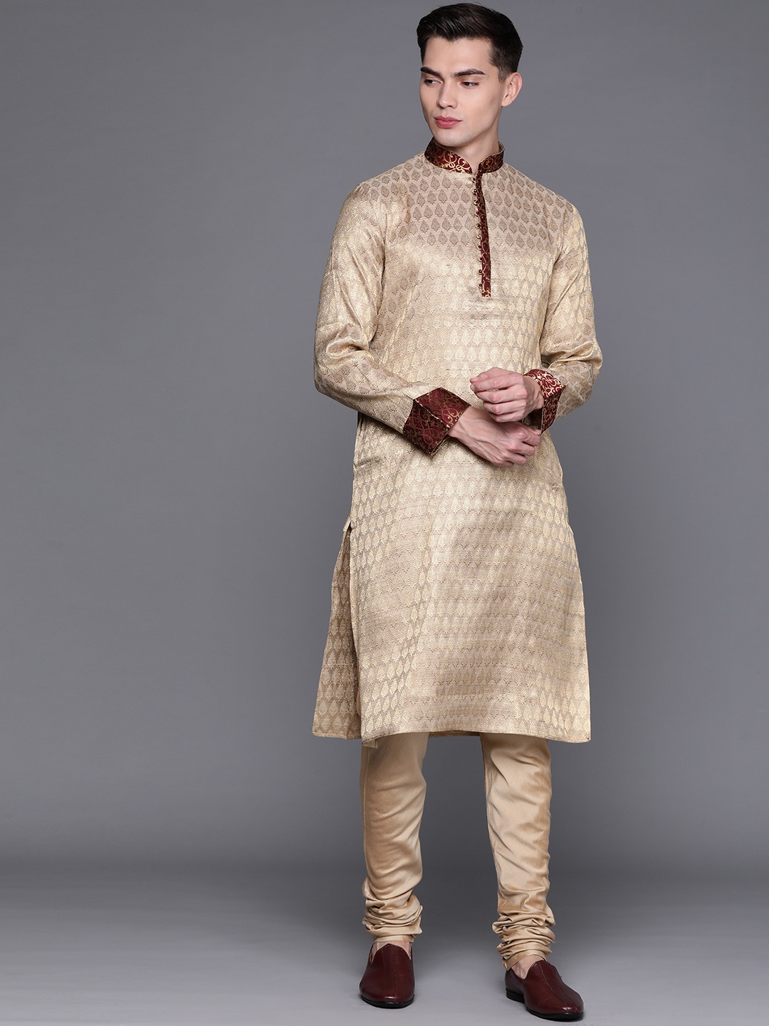 

Manu Men Beige Printed Ethnic Motifs Regular Kurta with Churidar