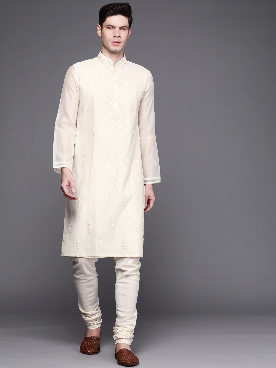 

Manu Men Beige Regular Kurta with Churidar