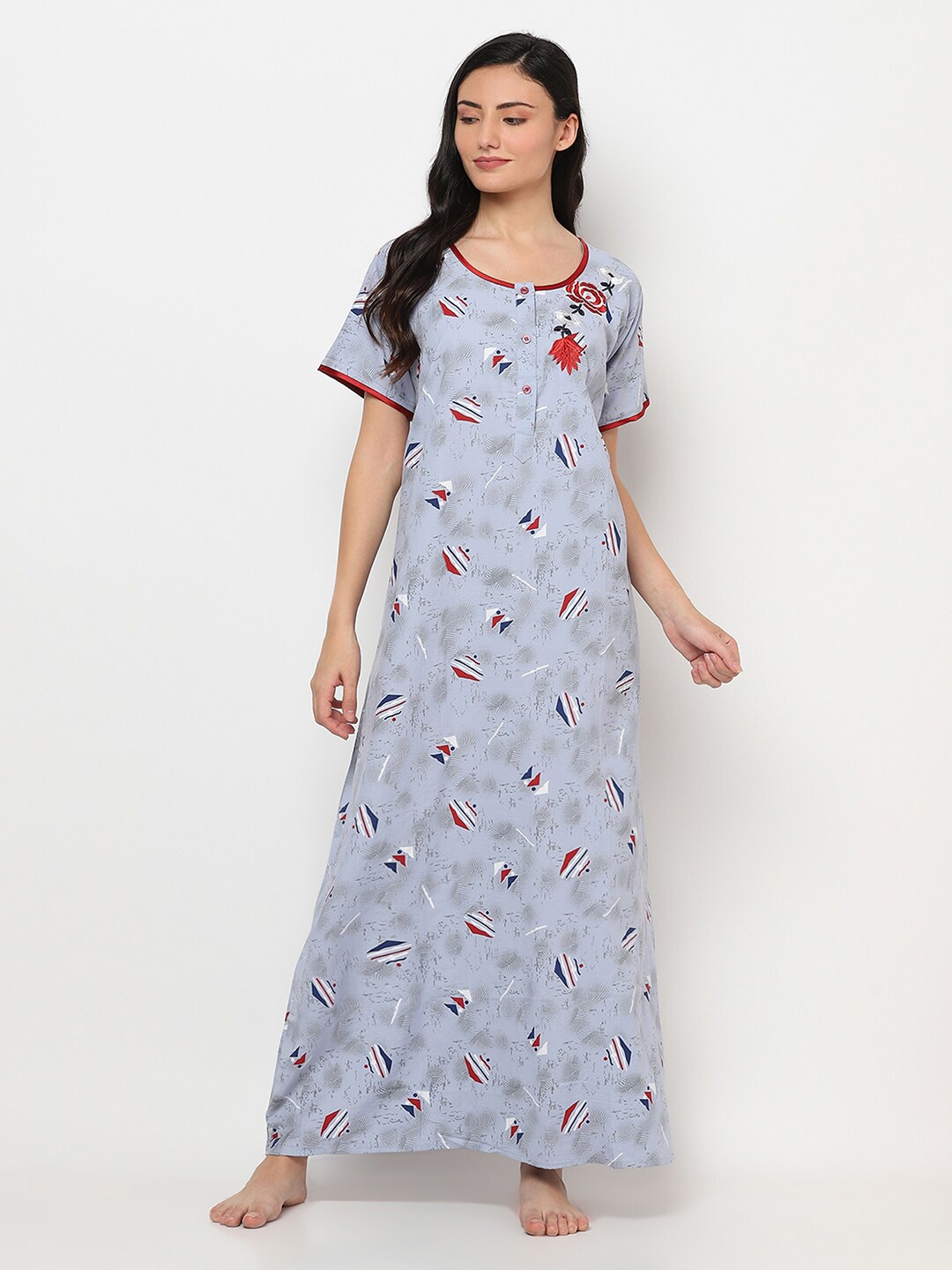 

TRUNDZ Women Grey Printed Maxi Nightdress
