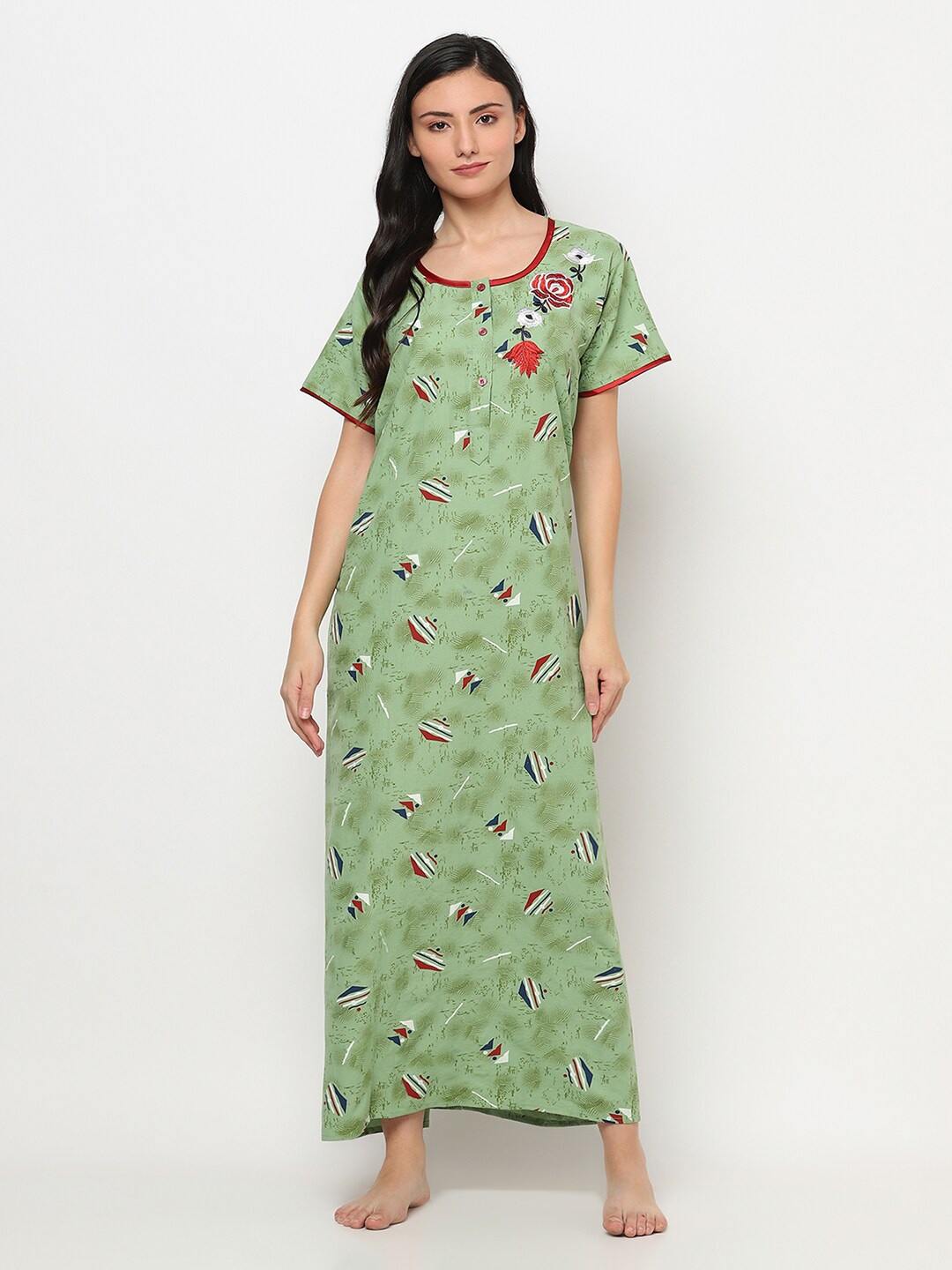 

TRUNDZ Women Green Printed Maxi Nightdress