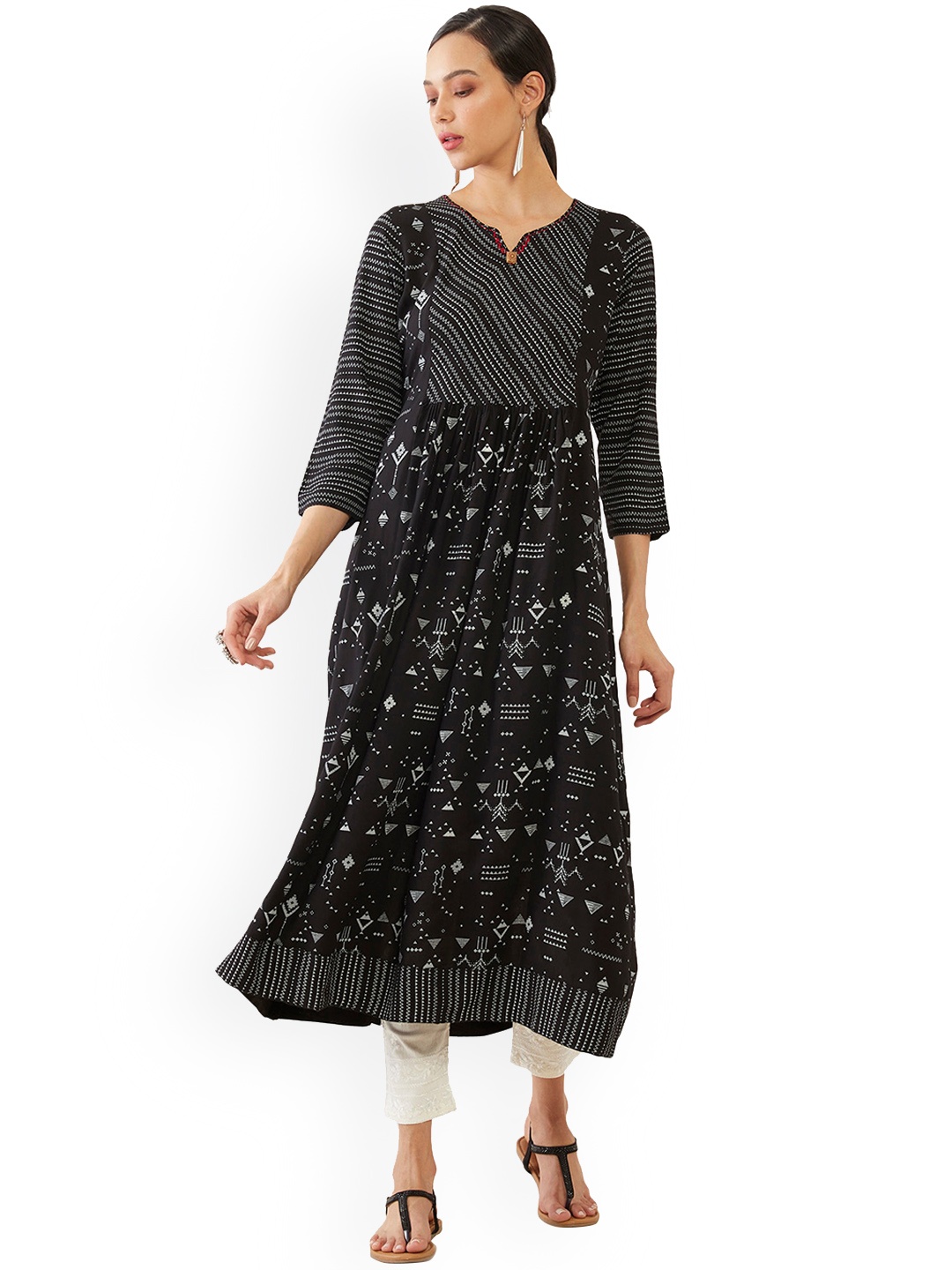 

Soch Women Black Floral Printed Flared Sleeves Thread Work Anarkali Kurta