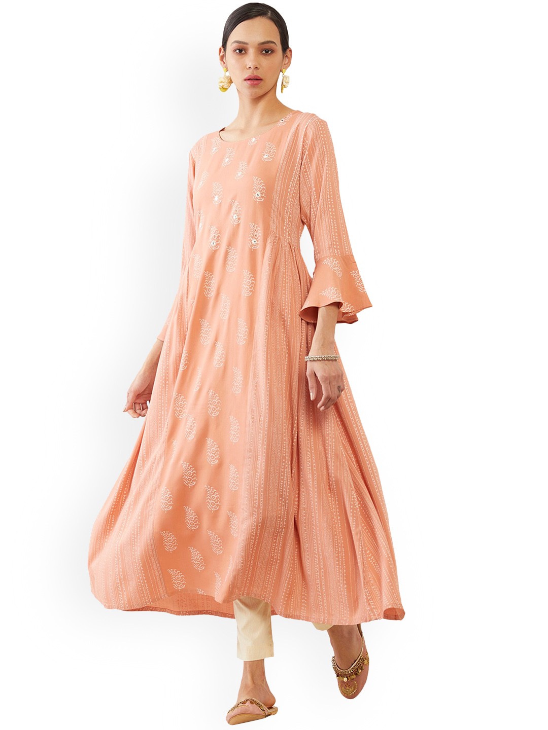 

Soch Women Peach-Coloured Embellished Flared Sleeves Thread Work Anarkali Kurta